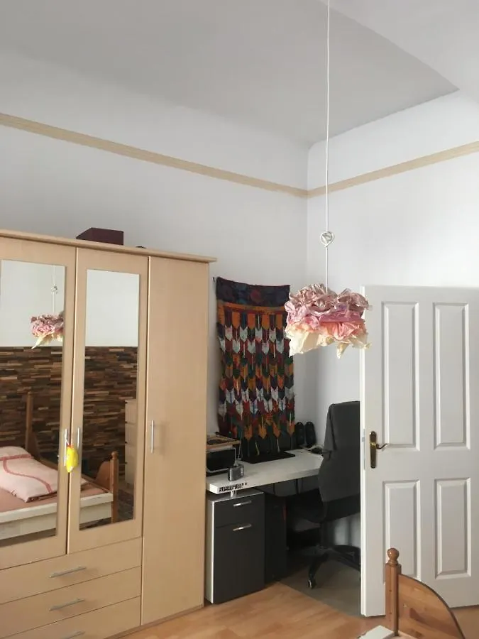 Apartment Geraumige, Funktionale, Schlichtere, Preiswerte Unterkunft Vienna Austria